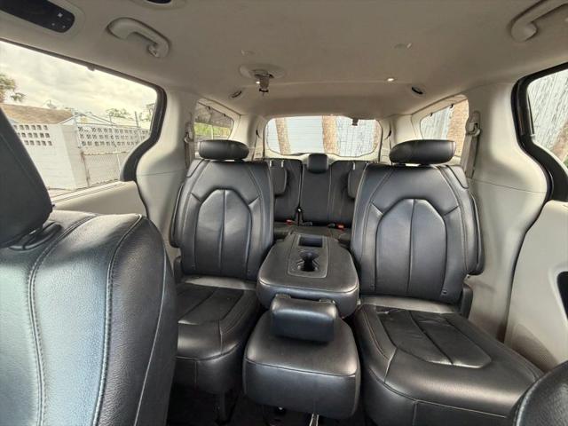 2019 Chrysler Pacifica Touring L
