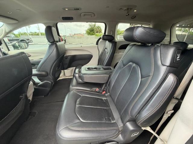 2019 Chrysler Pacifica Touring L