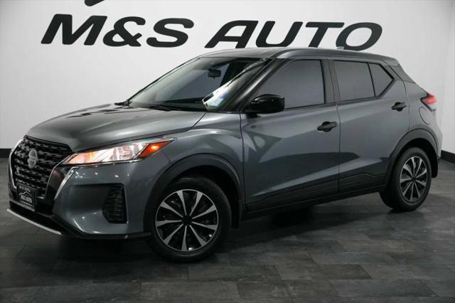 2021 Nissan Kicks S Xtronic CVT