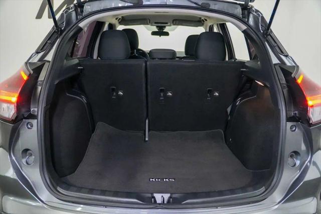 2021 Nissan Kicks S Xtronic CVT