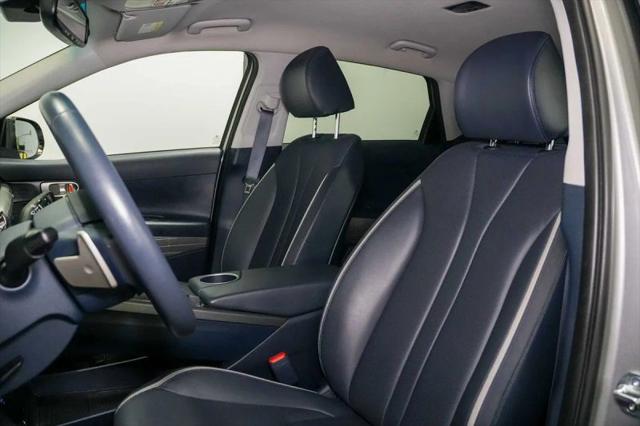 2023 Hyundai NEXO Blue