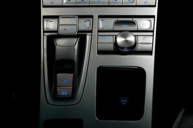 2023 Hyundai NEXO Blue