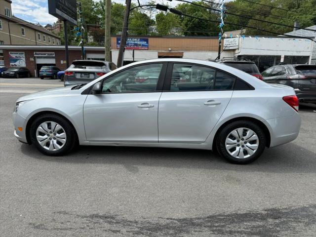 2013 Chevrolet Cruze LS Auto