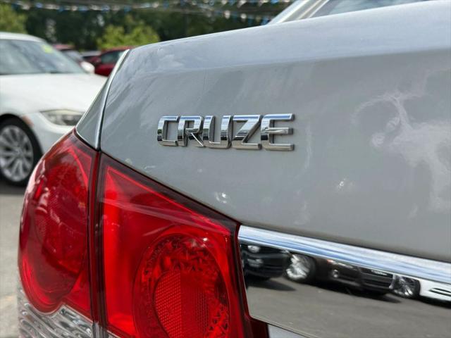2013 Chevrolet Cruze LS Auto