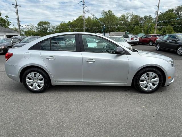 2013 Chevrolet Cruze LS Auto