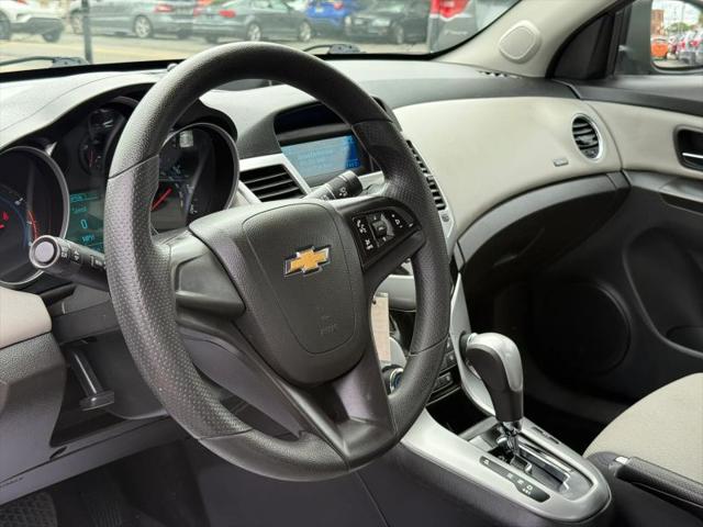 2013 Chevrolet Cruze LS Auto