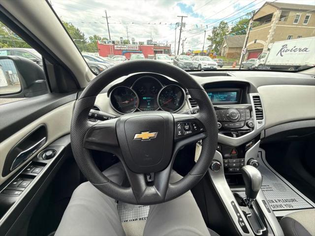 2013 Chevrolet Cruze LS Auto