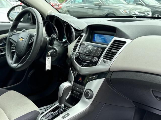 2013 Chevrolet Cruze LS Auto
