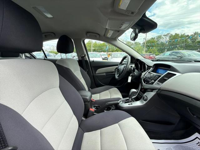 2013 Chevrolet Cruze LS Auto