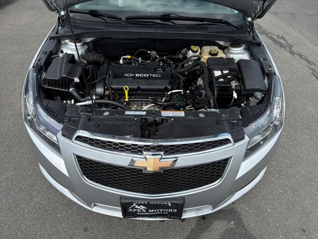 2013 Chevrolet Cruze LS Auto