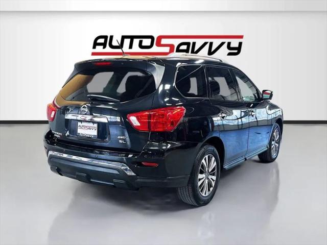 2018 Nissan Pathfinder SL