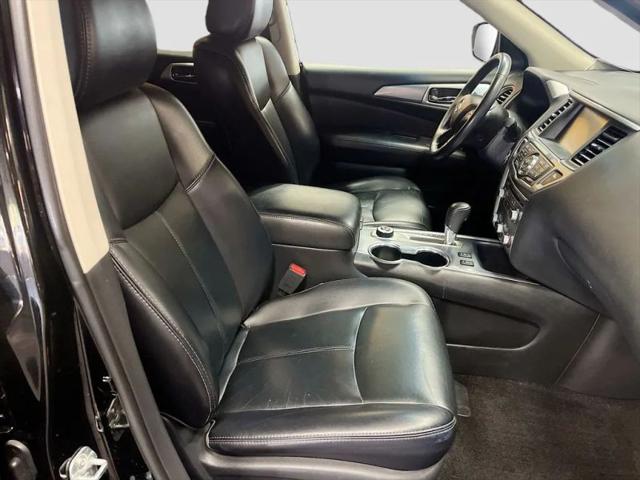 2018 Nissan Pathfinder SL