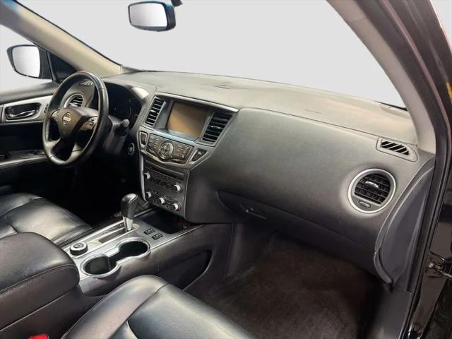 2018 Nissan Pathfinder SL