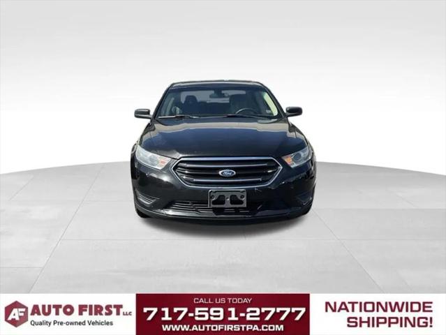 2013 Ford Taurus SE