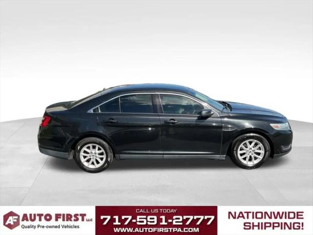 2013 Ford Taurus SE