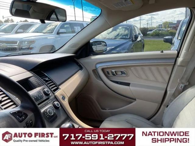 2013 Ford Taurus SE