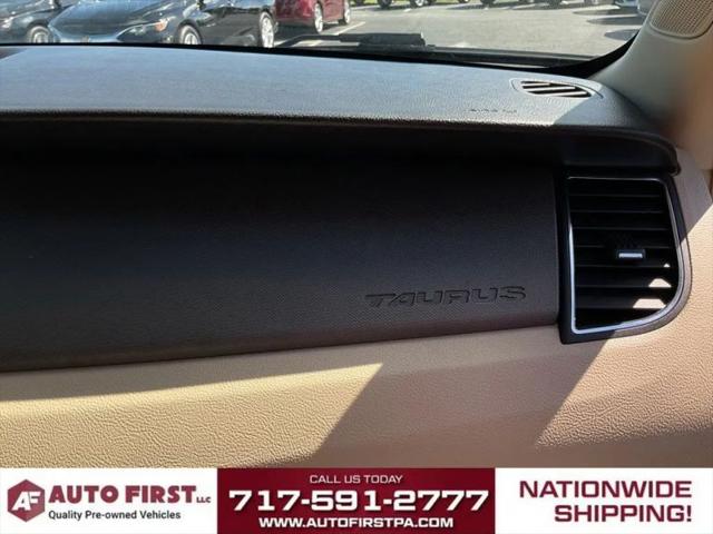 2013 Ford Taurus SE