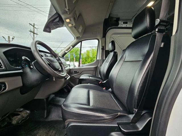 2023 Ford Transit Cargo Van Medium Roof w/LWB