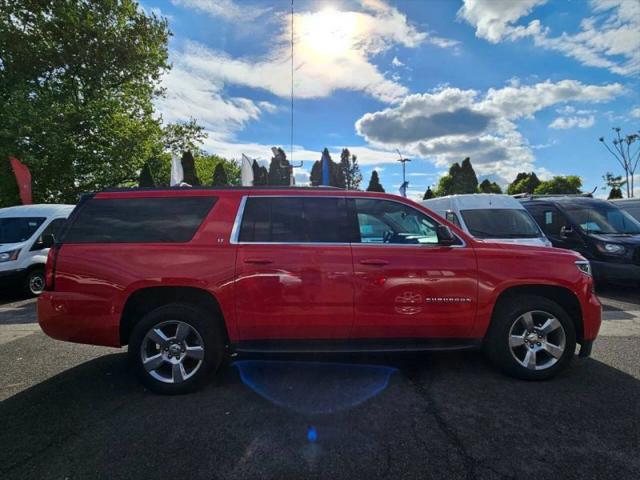 2020 Chevrolet Suburban 4WD LT