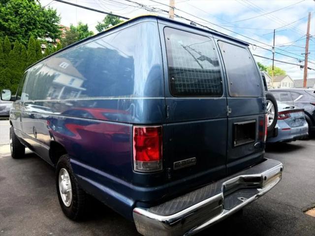 2014 Ford E-350 Super Duty Base