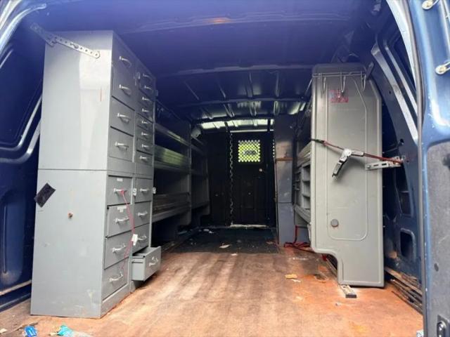 2014 Ford E-350 Super Duty Base