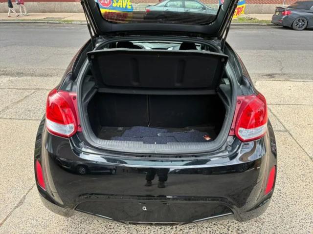 2017 Hyundai Veloster Value Edition