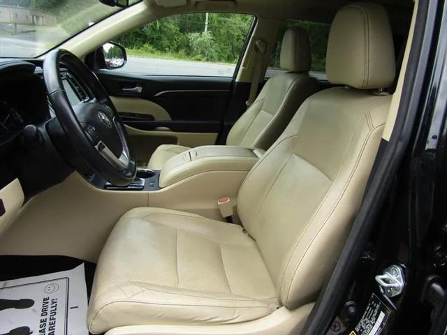 2015 Toyota Highlander Limited Platinum V6
