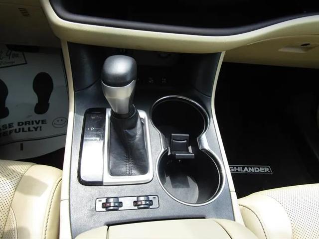 2015 Toyota Highlander Limited Platinum V6