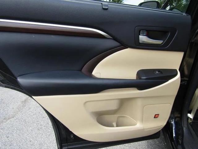 2015 Toyota Highlander Limited Platinum V6