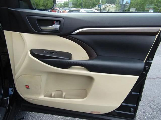 2015 Toyota Highlander Limited Platinum V6