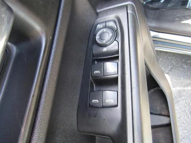 2020 Chevrolet Silverado 1500 4WD Crew Cab Short Bed Custom