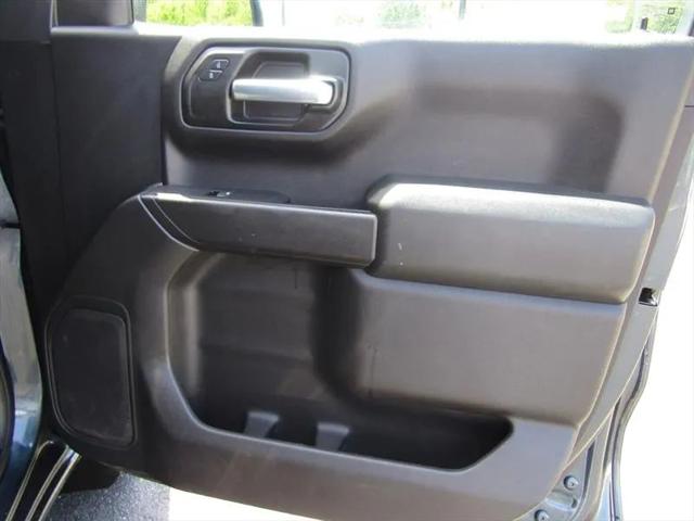 2020 Chevrolet Silverado 1500 4WD Crew Cab Short Bed Custom