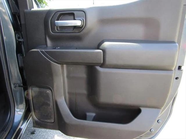 2020 Chevrolet Silverado 1500 4WD Crew Cab Short Bed Custom