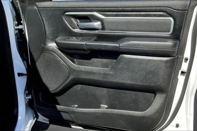 2021 Ram 1500 Big Horn Crew Cab 4x4 5'7" Box