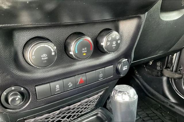2017 Jeep Wrangler Unlimited Freedom 4x4