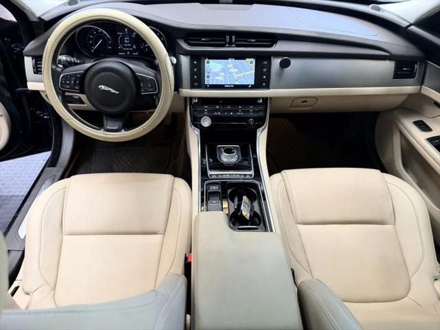 2016 Jaguar XF 35t Premium