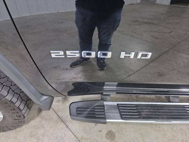 2023 Chevrolet Silverado 2500HD 4WD Crew Cab Standard Bed LT