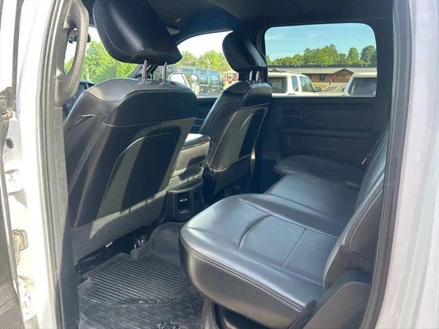 2022 Ram 3500 Tradesman Crew Cab 4x4 8' Box