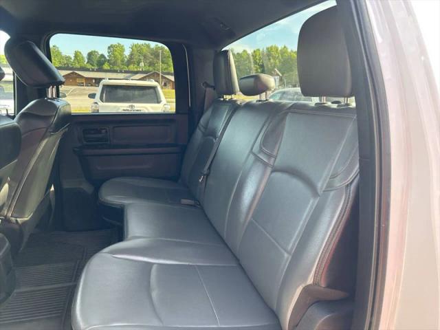 2022 Ram 3500 Tradesman Crew Cab 4x4 8' Box