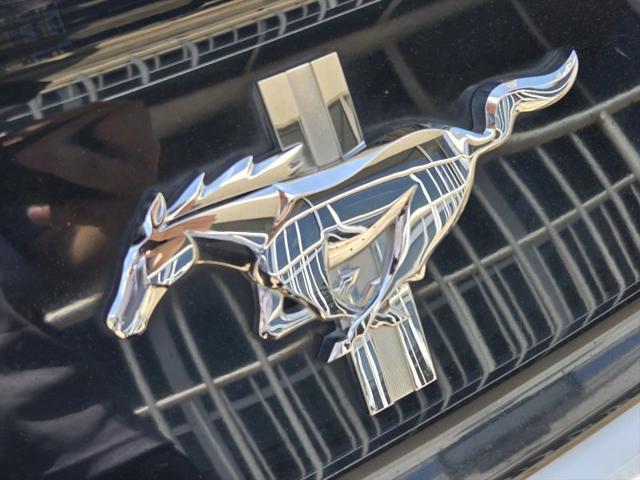 2017 Ford Mustang V6