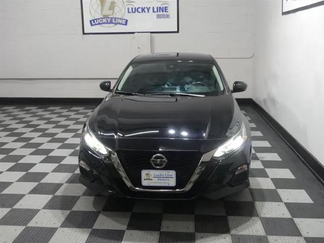2022 Nissan Altima SR FWD