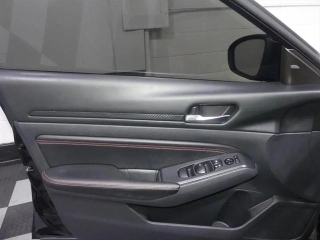 2022 Nissan Altima SR FWD