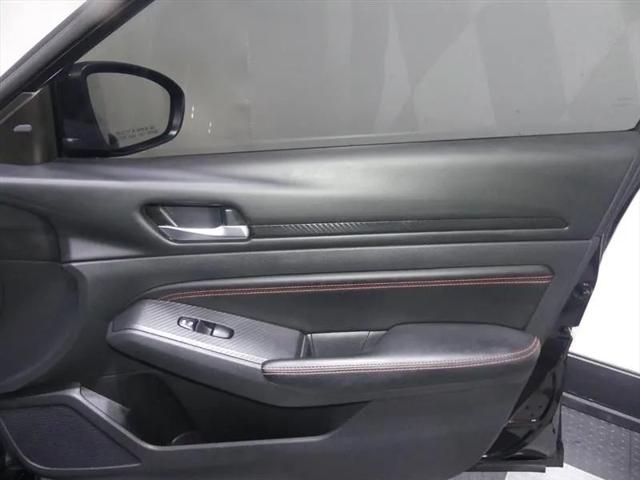 2022 Nissan Altima SR FWD