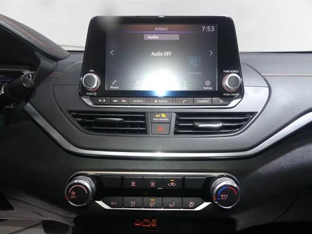 2022 Nissan Altima SR FWD