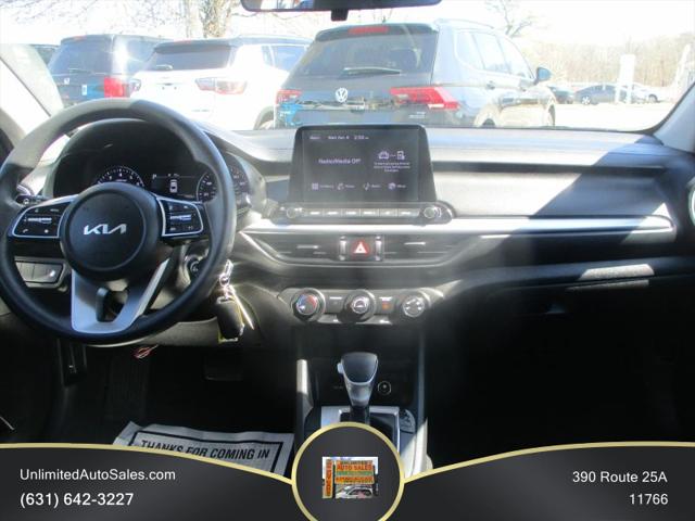 2023 Kia Forte LXS
