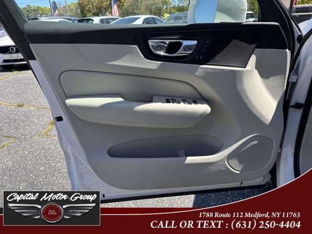 2018 Volvo XC60 T5 Momentum