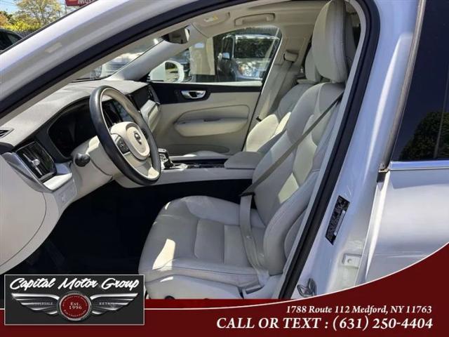 2018 Volvo XC60 T5 Momentum