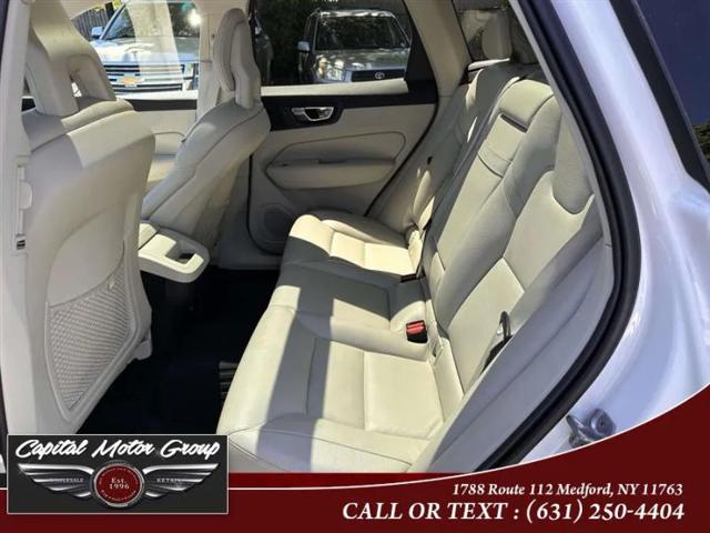 2018 Volvo XC60 T5 Momentum