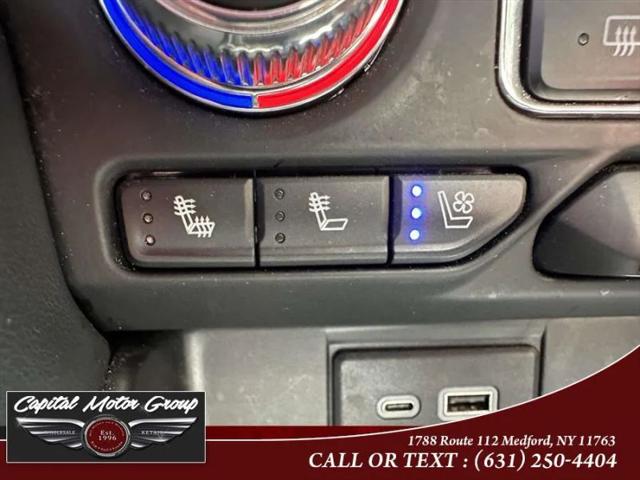 2023 GMC Yukon XL 4WD SLT