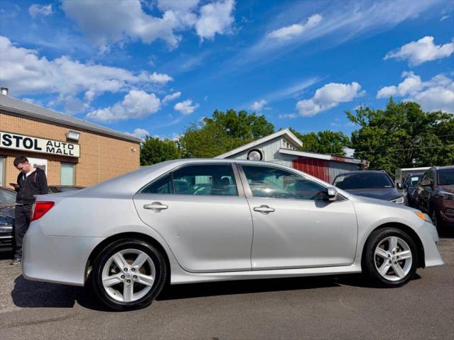 2014 Toyota Camry SE for sale in Levittown, PA